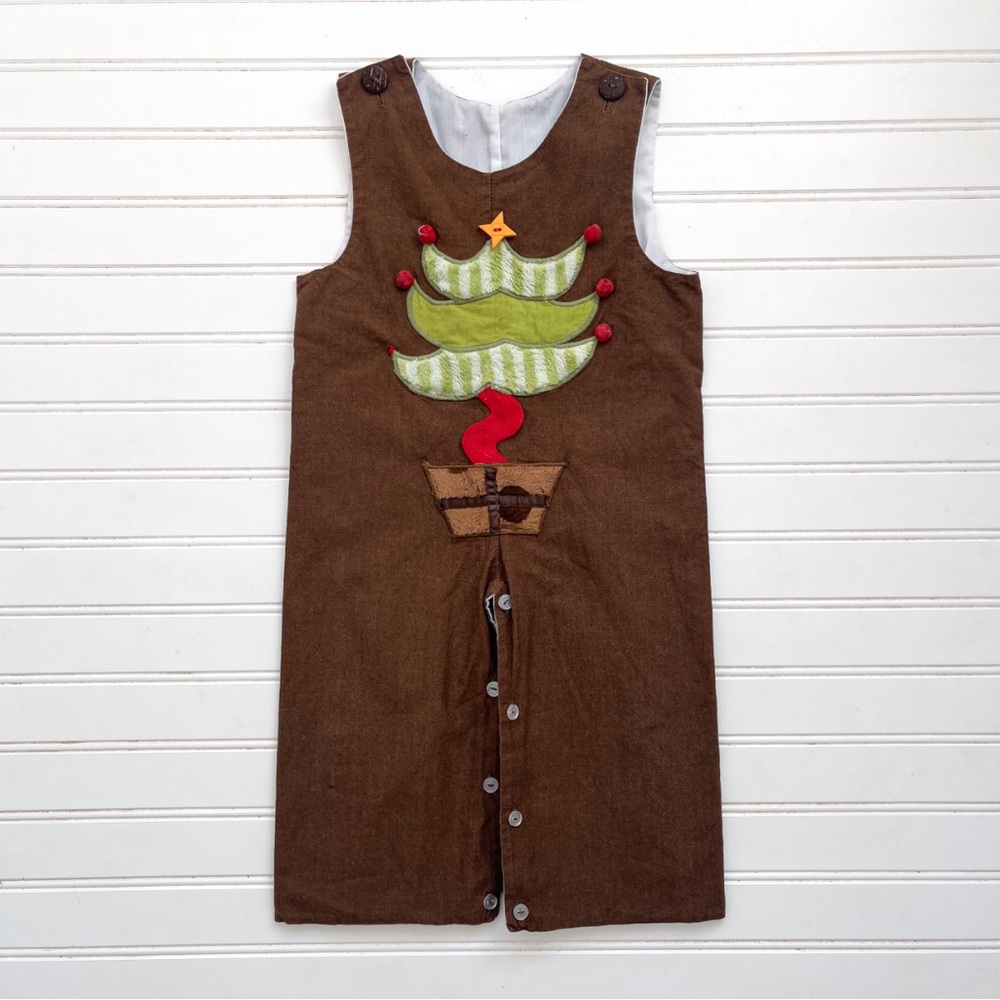 LA JENNS VGUC Boys Whimsical Christmas Tree Appliqué Pom Pom Jon Jons